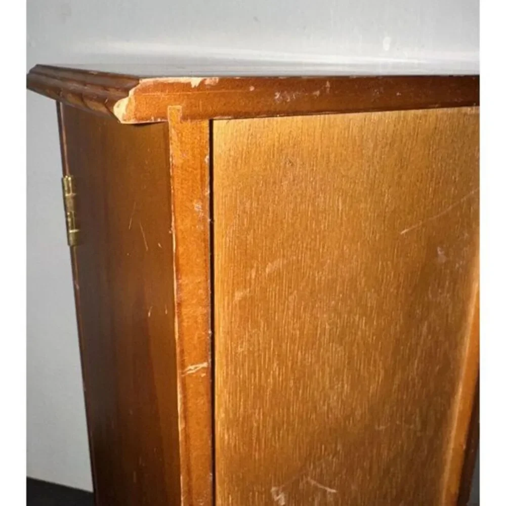 Crown Court Jewelry Box Golden Brown Wood‎ finish.